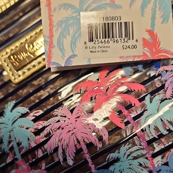 Lilly Pulitzer Agenda Bonus Pack - Picture 5 of 5